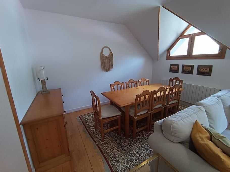 Balaitus Petfriendly - Arafita Apartamentos Sallent De Gallego Luaran gambar
