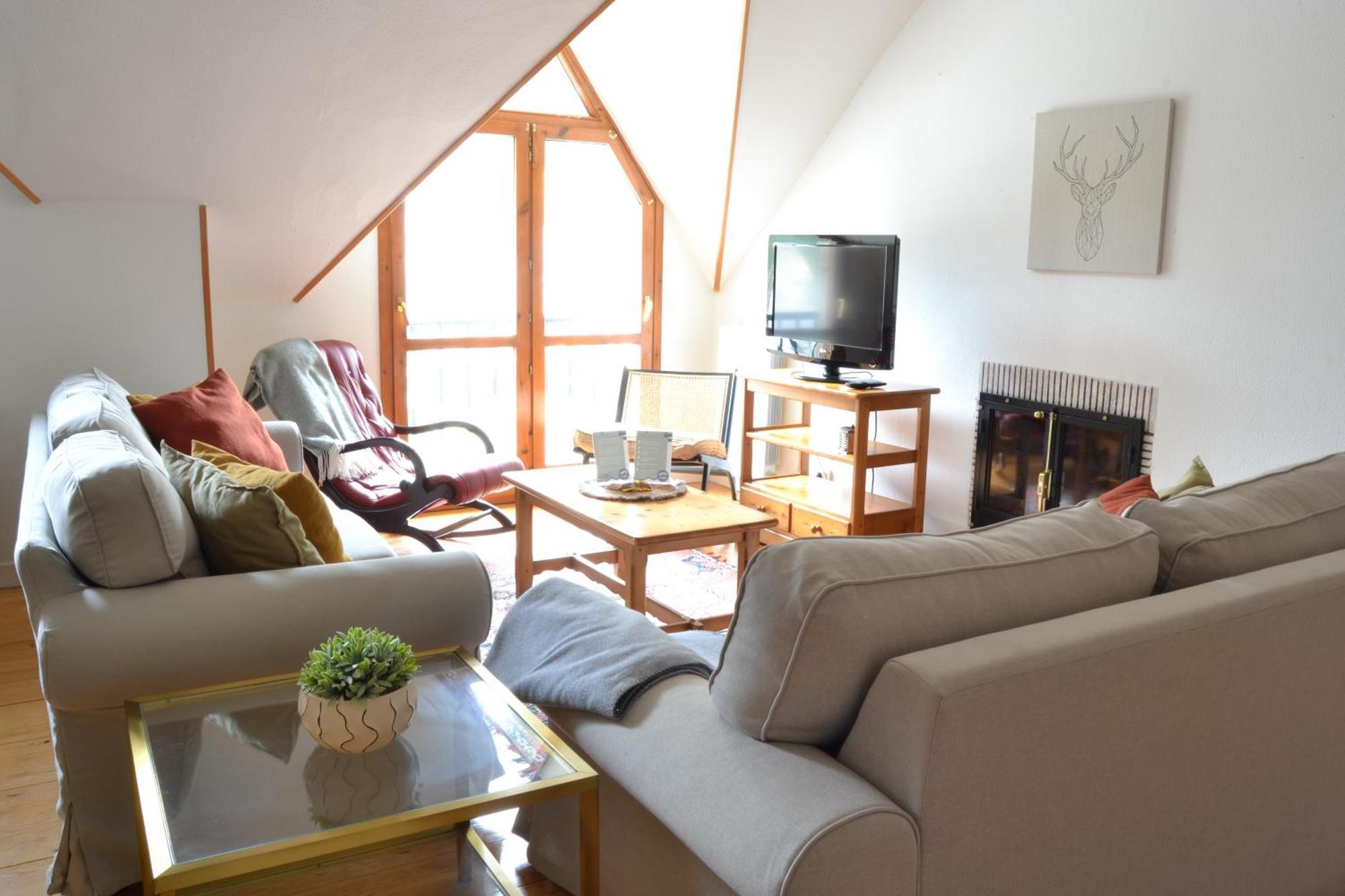 Balaitus Petfriendly - Arafita Apartamentos Sallent De Gallego Luaran gambar