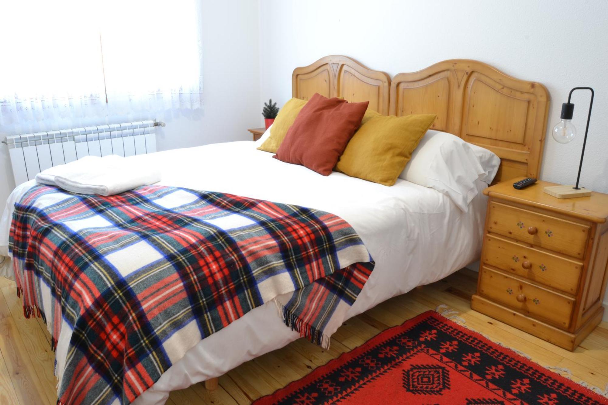 Balaitus Petfriendly - Arafita Apartamentos Sallent De Gallego Luaran gambar
